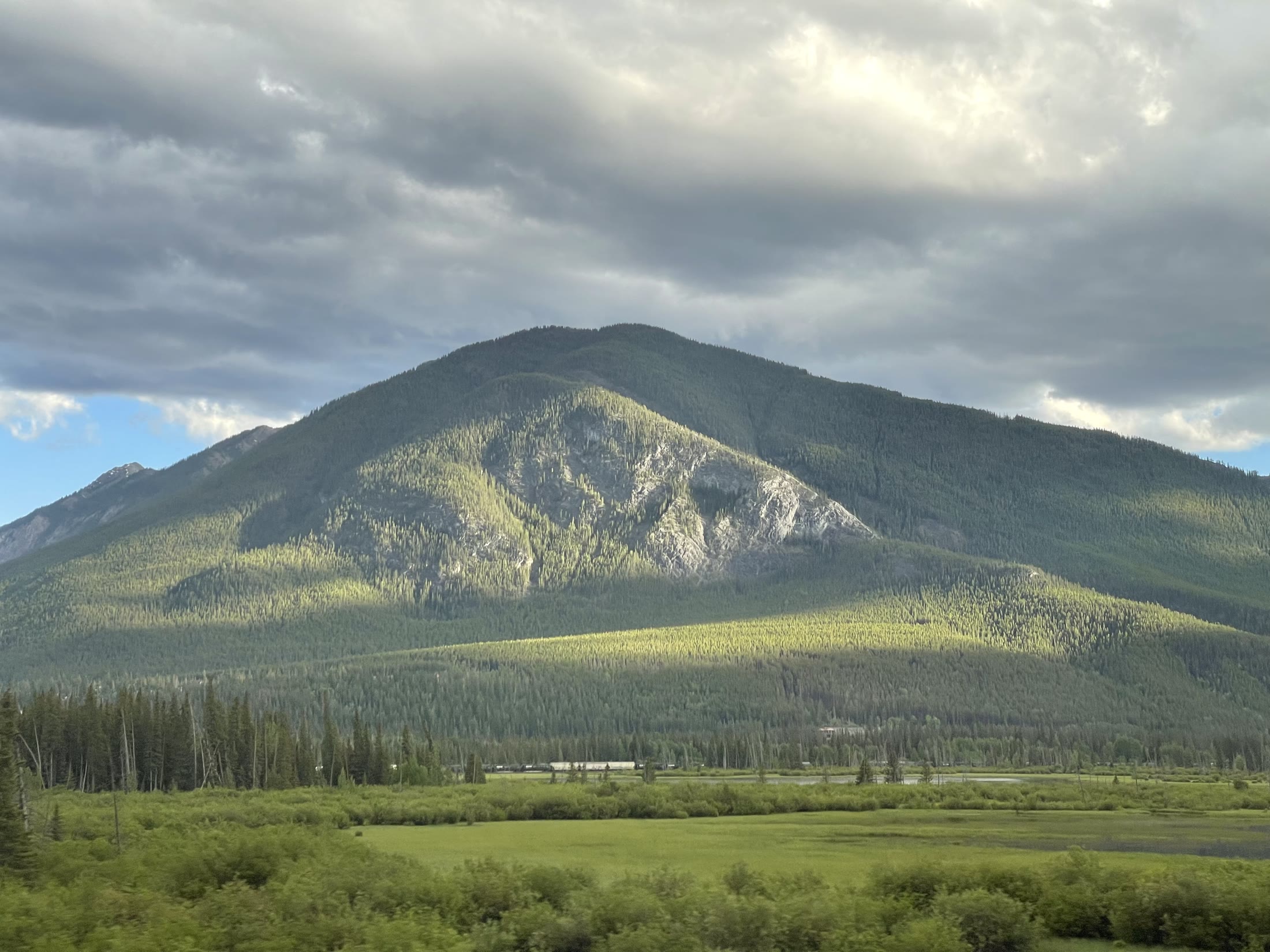 Vermilion Lakes and the surrounding mountains